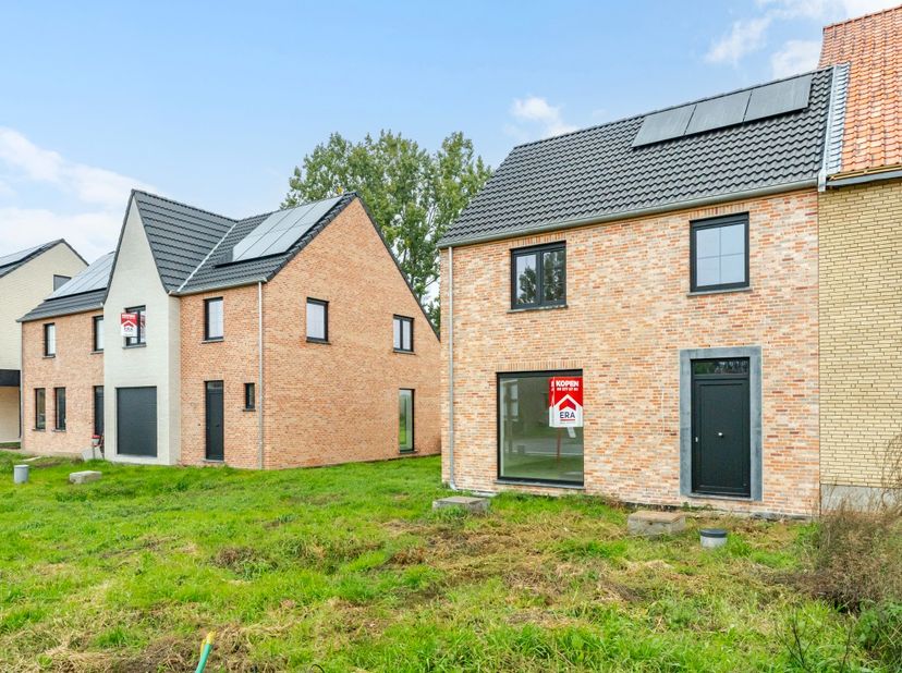 Huis te koop in ,
                    9950 Waarschoot