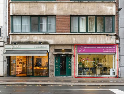                                         Handelszaak te huur in Antwerpen, € 1.200
