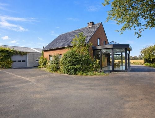                                         Boerderij te koop in Zarren, € 984.900
