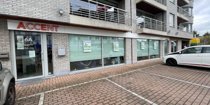 Bedrijfsvastgoed te koop in Stationsdreef 6 bus A, 8800 Roeselare