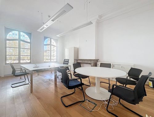                                         Kantoor te huur in Brussel, € 2.625
