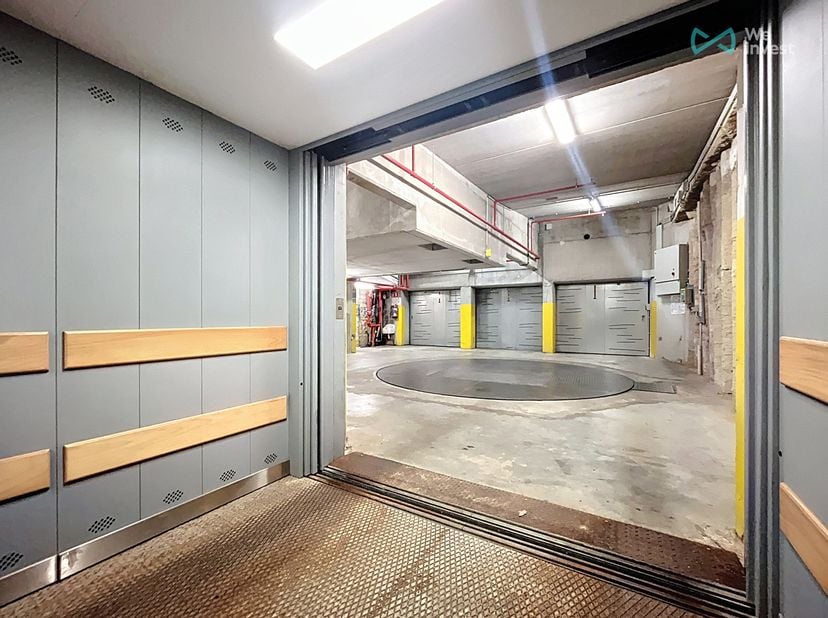 Garage te koop in Avenue du Congo 6,
                    1000 Brussel