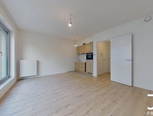                                         Studio te huur in Schaarbeek, € 850
