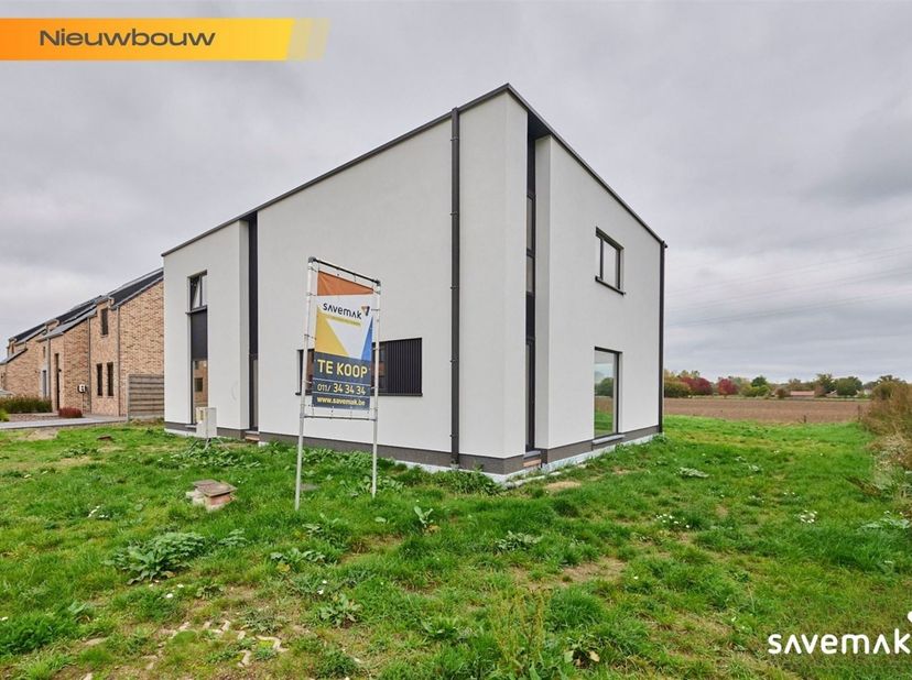 Maison BEN jumelée nouvellement construite à Reppel !<br />
La maison dans son état actuel à l'épreuve du vent comprend :<br />
<br />
* Ventilatio
