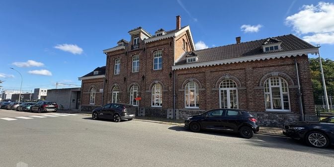 Bedrijfsvastgoed te huur in Jean-Baptiste De Ghellincklaan 2, 9051 Sint-Denijs-Westrem