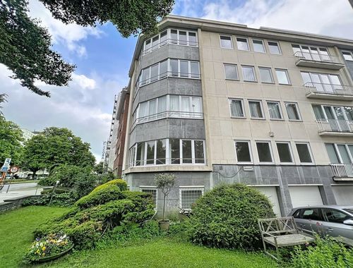                                         Appartement à louer à Woluwe-Saint-Lambert, € 1.990
