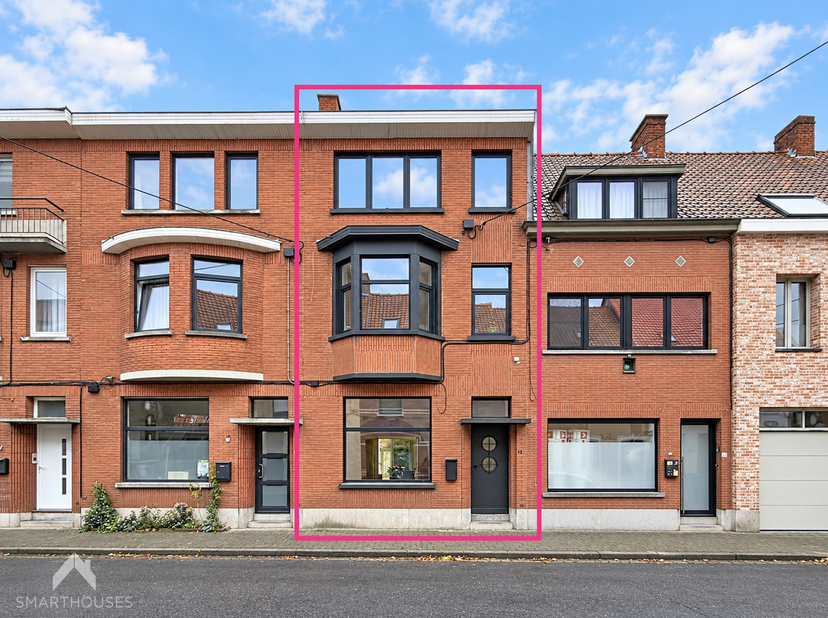 Huis te koop in Dokter Delbekestraat 12,
                    8800 Roeselare
