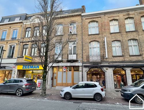                                         Kantoor te koop in Ieper, € 320.000
