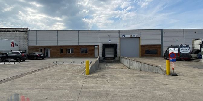 Bien professionnel à louer à Industriepark west 42, 9100 Sint-Niklaas