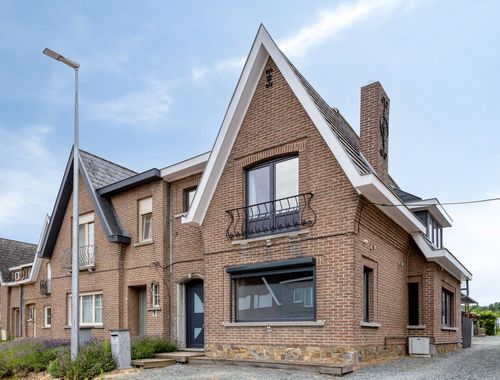                                         Maison à vendre à Smetlede, € 349.000
