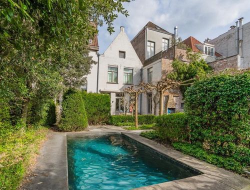                                         Maison exceptionnelle à vendre à Brugge, € 1.875.000
