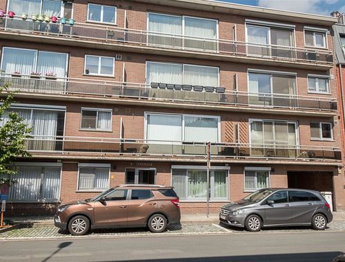                                         Studio avec coin lit à louer à Deurne, € 725
