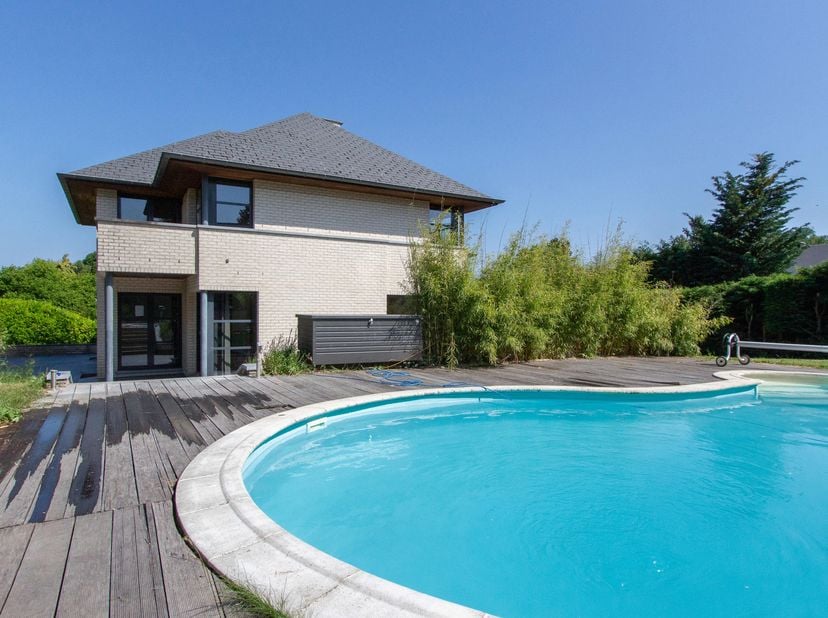 Huis te koop in ,
                    1410 Waterloo