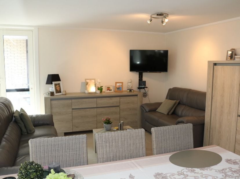 Appartement te huur in ,
                    9890 Gavere