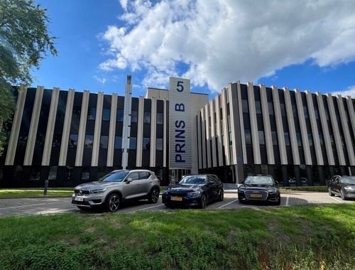                                         Bureaux à louer à Kontich, € 16.843,75
