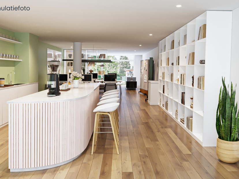 Dit handelspand, momenteel ingericht als horecazaak, bevindt zich op één van de commerciële toplocaties in Geraardsbergen. <br />
De huidige indeling
