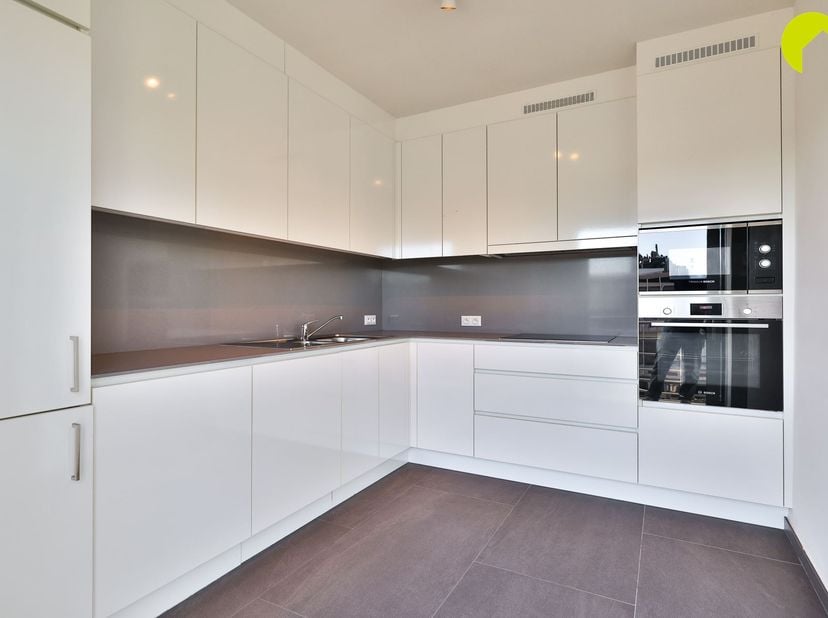 Appartement te koop in Beemdenlaan 31 bus 2ev,
                    2550 Kontich