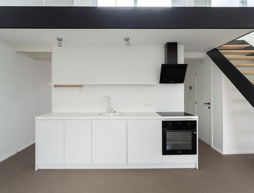                                         Duplex te huur in Antwerpen, € 1.200
