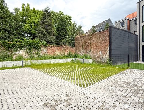                                         Place de stationnement à louer à Beveren-Waas, € 50
