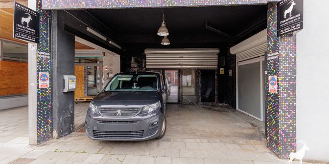 Bedrijfsvastgoed te koop in 6001 Marcinelle