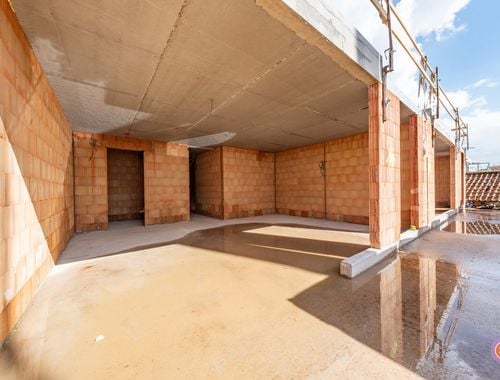                                         Appartement te koop in Hingene, € 393.000
