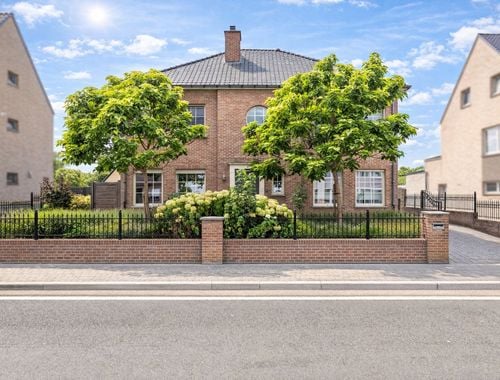                                         Villa te koop in Lommel, € 529.000
