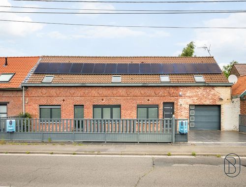                                         Woning te koop in Estaimpuis, € 385.000
