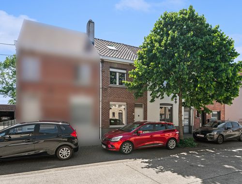                                         Eengezinswoning te koop in Waarschoot, € 297.000
