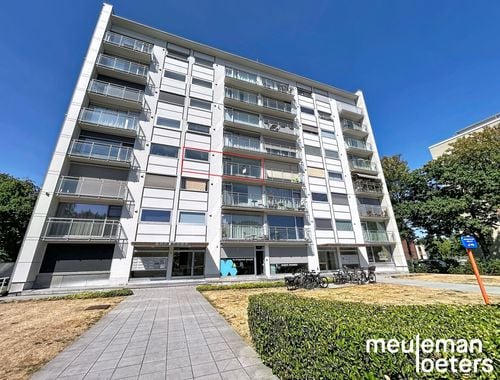                                         Appartement à louer à Sint-Michiels, € 925
