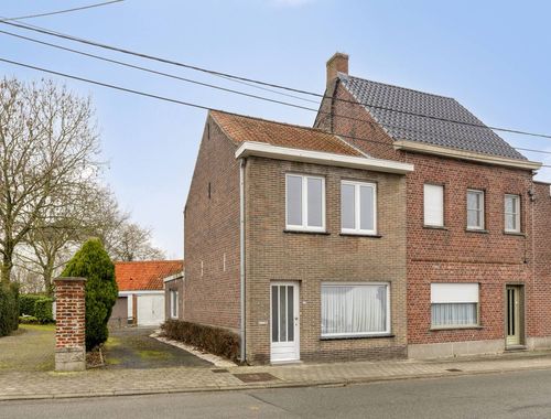                                         Maison à vendre à Anzegem, € 165.000
