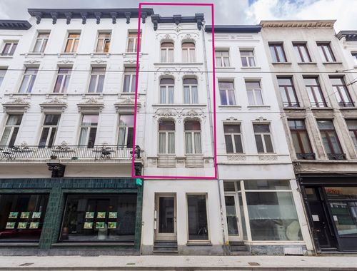                                         Maison de ville à vendre à Antwerpen, € 349.000
