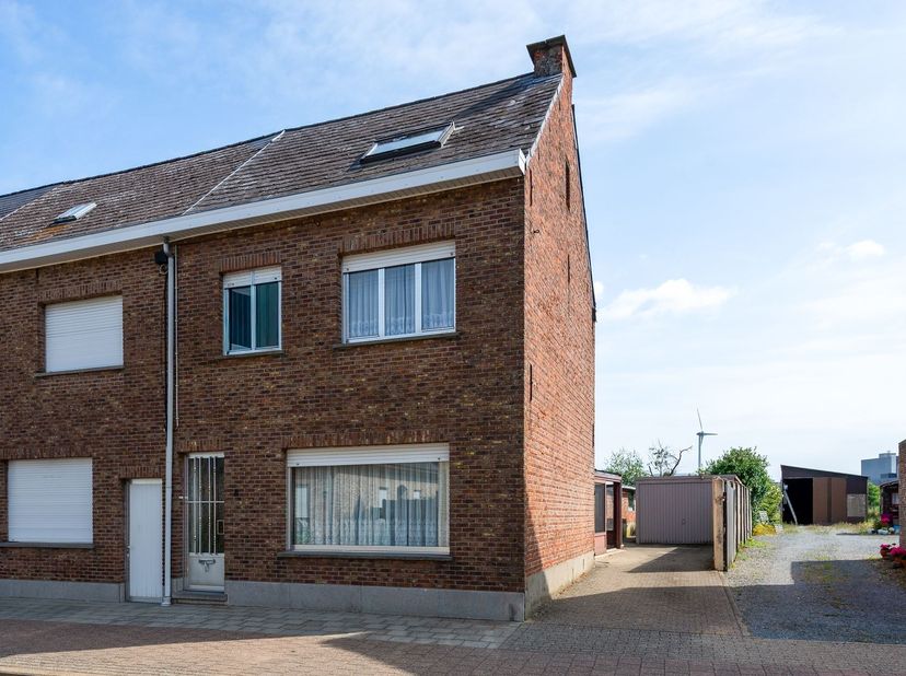 Huis te koop in Aspot 11,
                    2870 Puurs