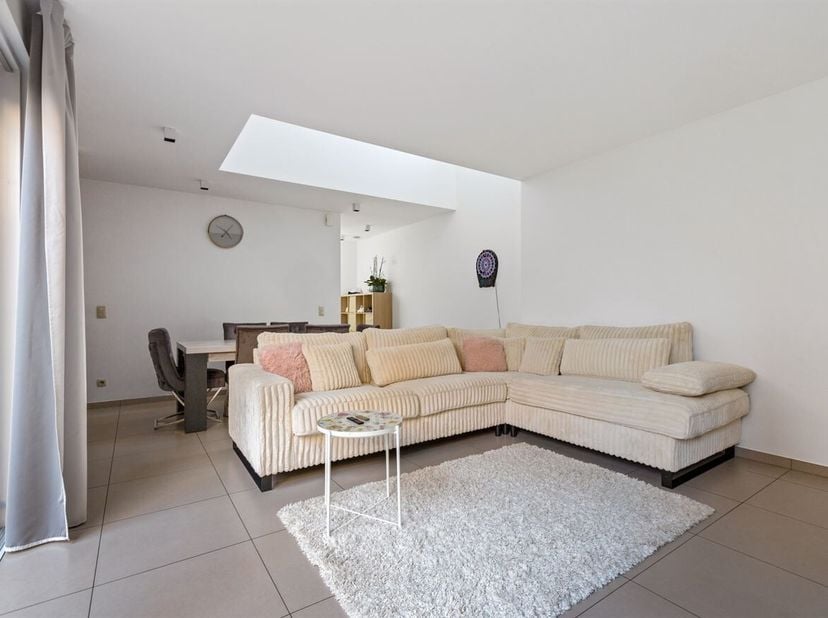 Maison économe en énergie avec 3 chambres !<br />
Profitez d'un emplacement calme et champêtre dans le charmant village de Vliermaalroot, au coeur du