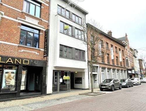                                         Appartement à louer à Dendermonde, € 795
