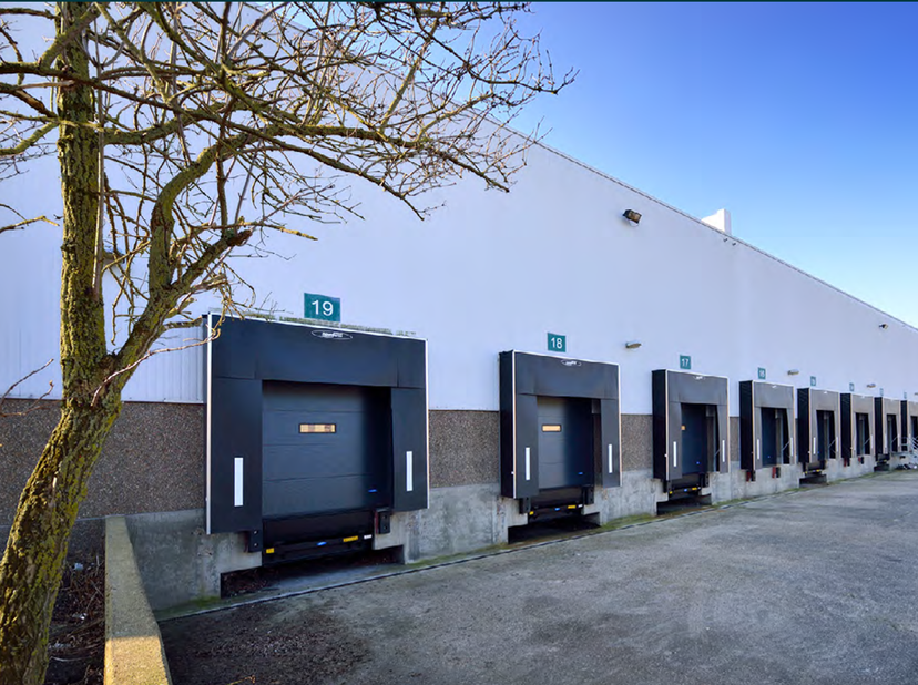 Bedrijfsvastgoed te huur in Pedro Colomalaan 11,
                    2880 Bornem