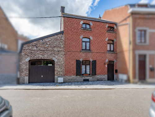                                         Maison à vendre à Rochefort, € 245.000
