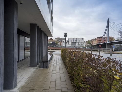                                         Kantoor te huur in Kortrijk, € 875

