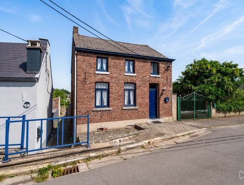                                         Maison à vendre à Orp-Le-Grand, € 195.000
