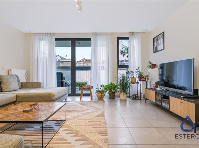 Appartement te koop in Pieter Van Obberghenstraat 96 bus 101,
                    1140 Evere