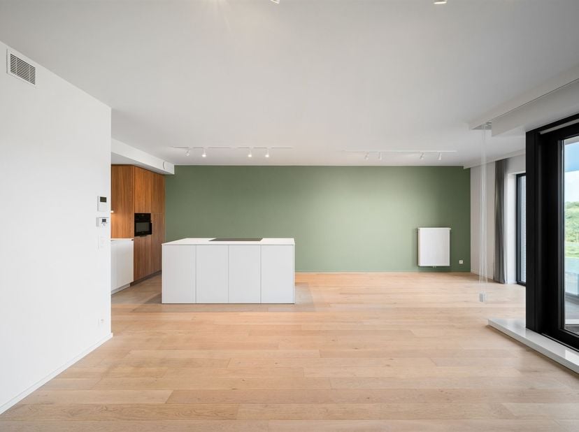 Luxueus (quasi nieuw) appartement vlakbij het strand! <br />
Ontdek dit recent (2024) en subliem afgewerkte appartement op toplocatie, op slechts enk