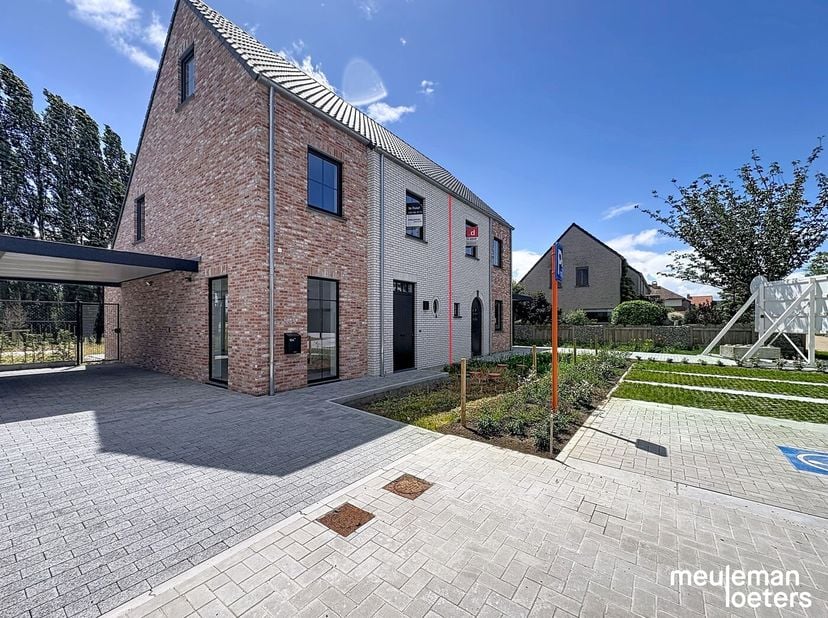 Maison à louer
                    à 8020 Ruddervoorde