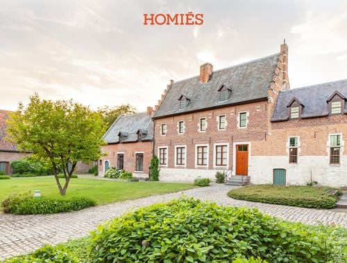                                         Hoeve te koop in Bierbeek, € 1.695.000
