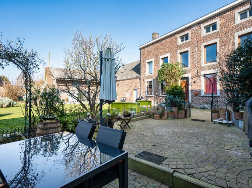 Maison à vendre à Rue Paradis, 6 boîte et 6+,
                    4600 Lixhe