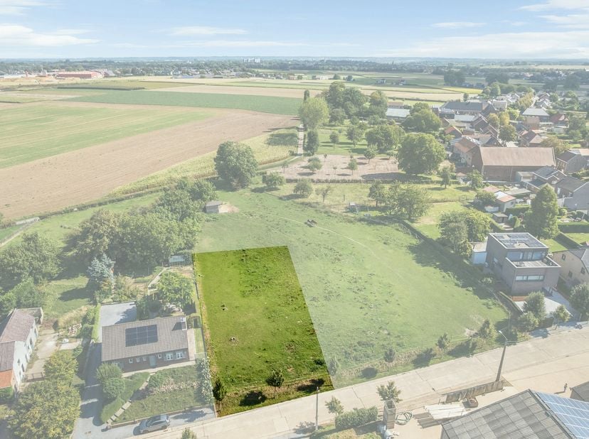 Grond te koop in Bonderstraat zn,
                    3770 Vlijtingen