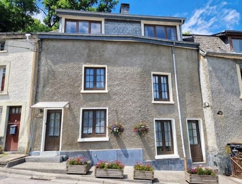                                         Maison à vendre à Bouillon, € 140.000
