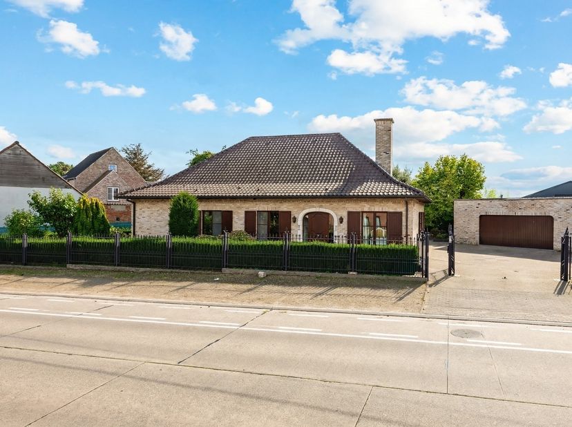 Maison à vendre à Serskampsteenweg 232,
                    9230 Wetteren