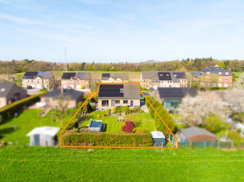 Huis te koop
                    in 4671 Housse