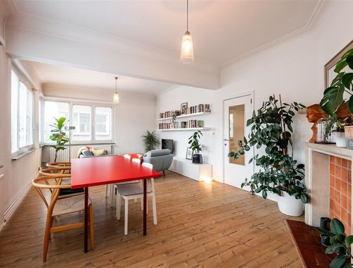                                         Appartement te koop in Berchem, € 245.000
