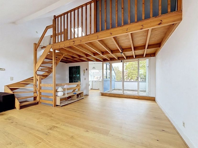 Appartement te huur in ,
                    1060 Sint-Gillis