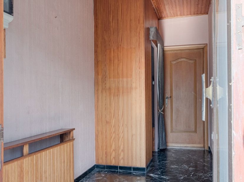 [[ CE BIEN PARTICIPE À LA JOURNÉE MAISONS OUVERTES ERA LE 13/6 DE 9:30 À 10:30 ]] Maison spacieuse mitoyenne à Zonhoven, située Halveweg 4, dans un qu